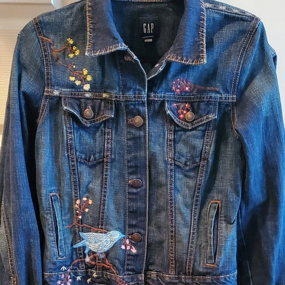 GAP JEAN JACKET EMBROIDERED AND CUSTOM DESIGNED WITH RHINESTONES SIZE M - Picture 3 of 16